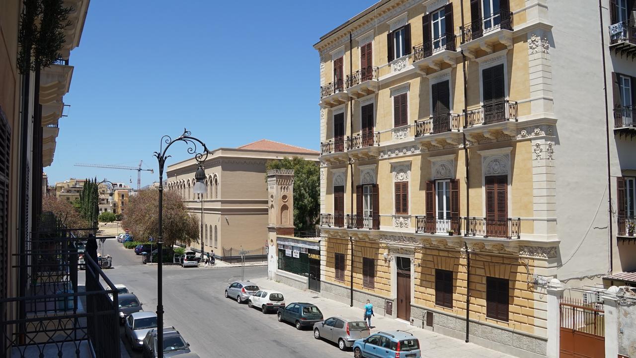Sunshine Hostel Palermo Eksteriør billede