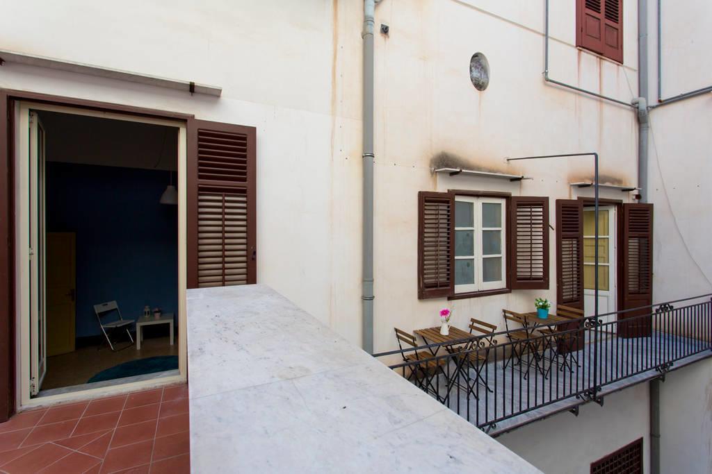 Sunshine Hostel Palermo Eksteriør billede