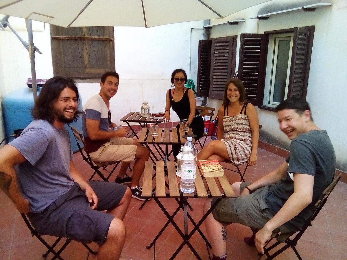 Sunshine Hostel Palermo Eksteriør billede