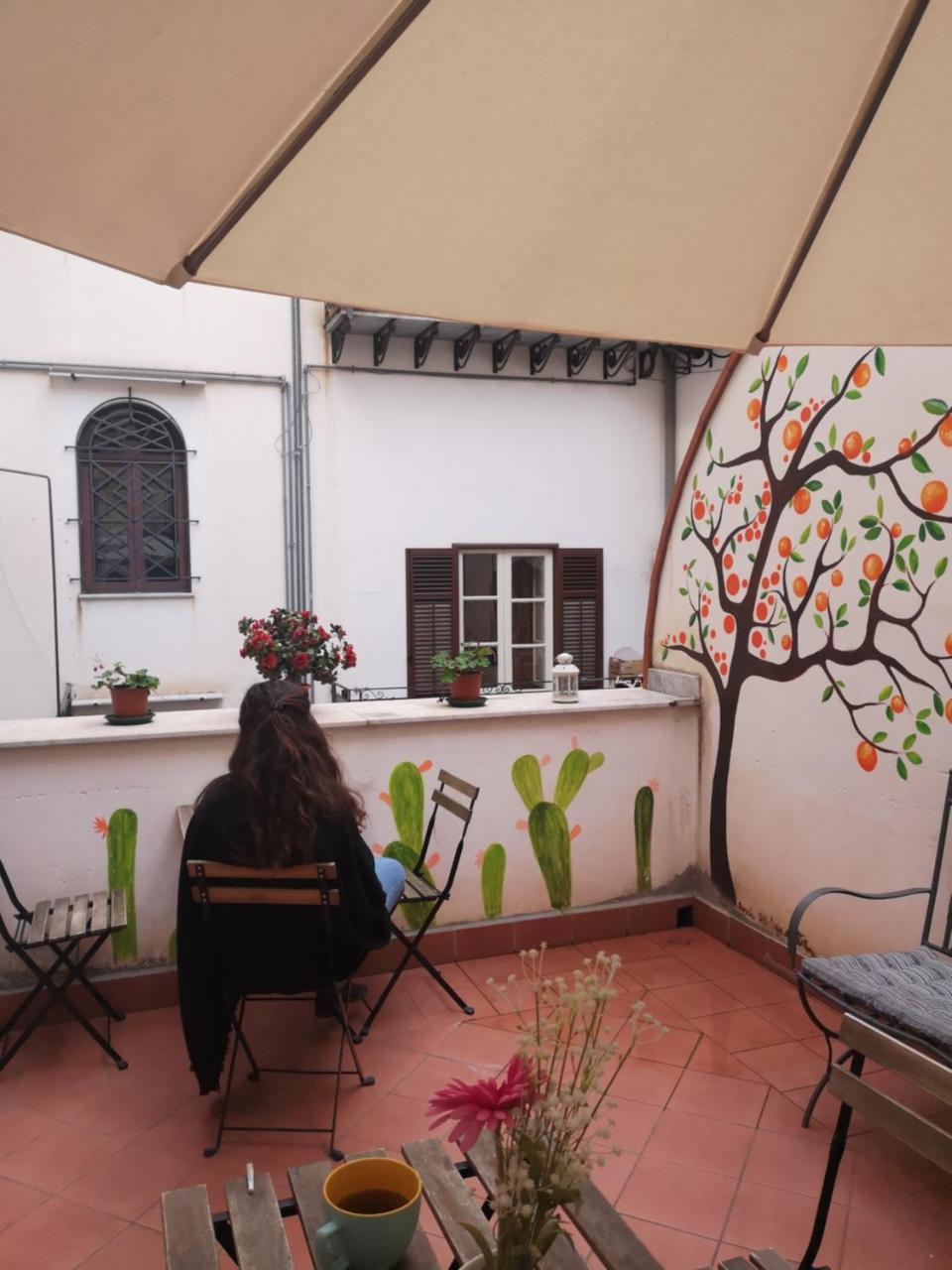 Sunshine Hostel Palermo Eksteriør billede